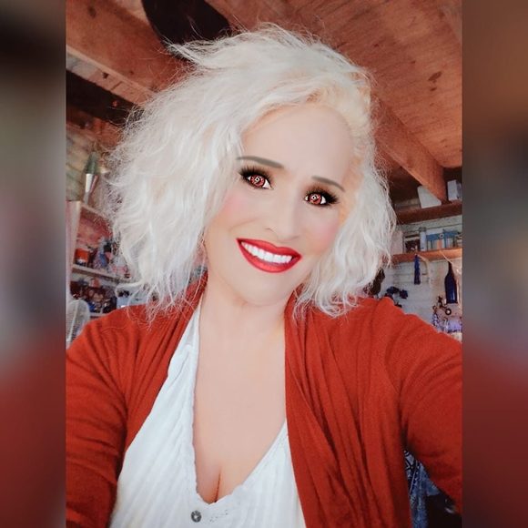 Meet your Posher, Carman - Picture 1 of 1